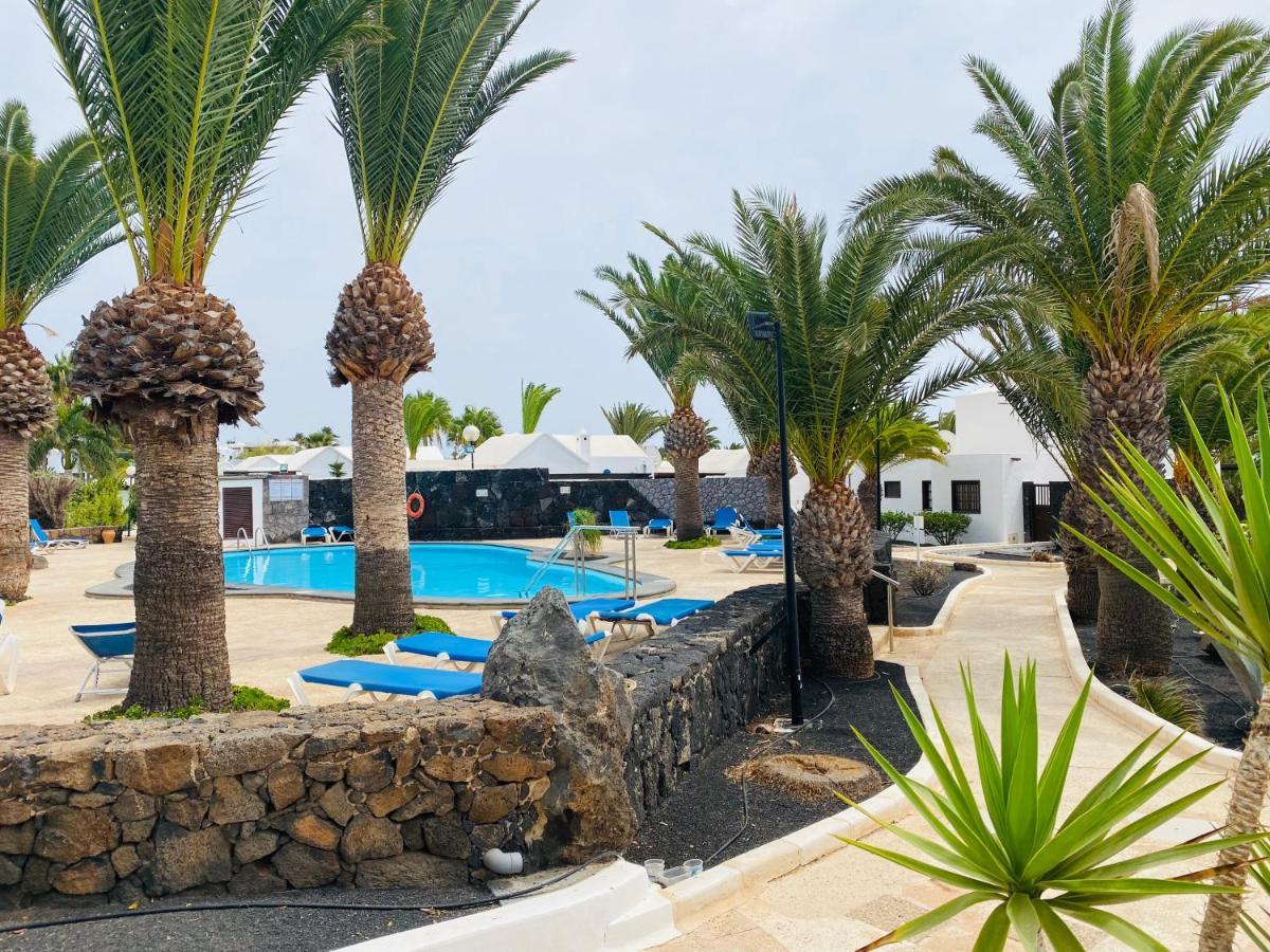 Lc Bastian Marina Bungalow Costa Teguise Exterior photo