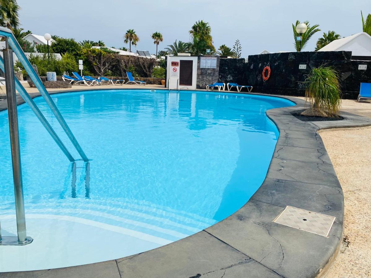 Lc Bastian Marina Bungalow Costa Teguise Exterior photo